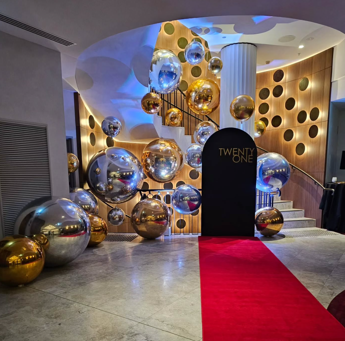 Golden Color Inflatable Mirror Ball Reusable Big Bubble Shiny Balloon Balls