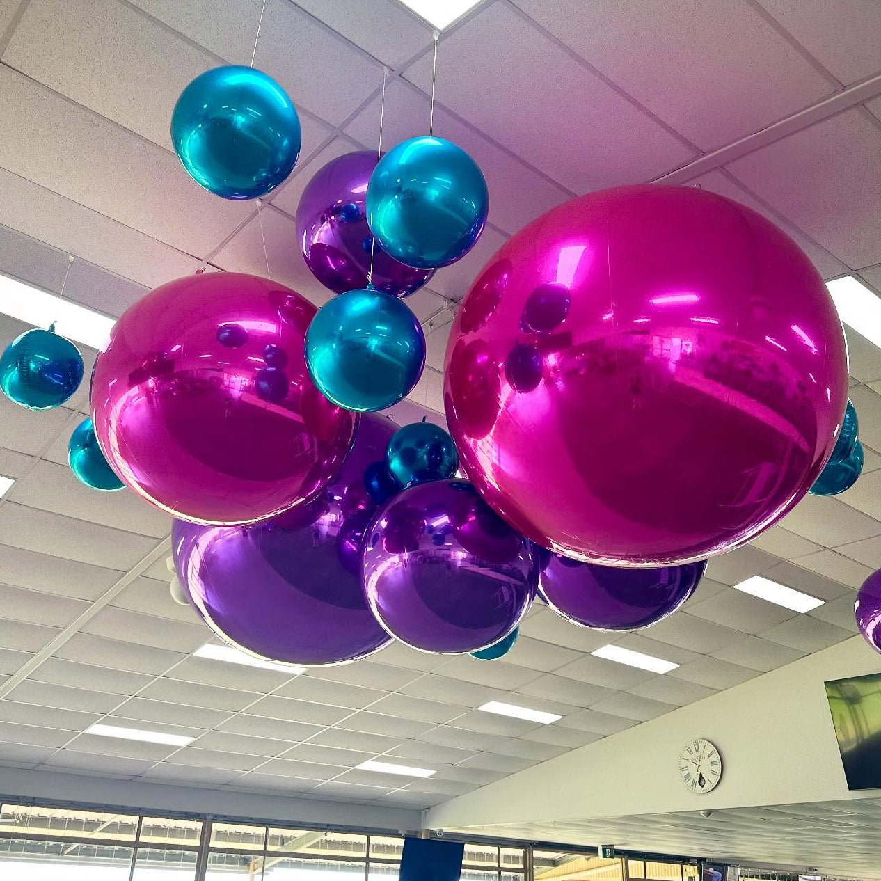 Hot Pink Color Inflatable Mirror Ball Reusable Big Bubble Shiny Balloon Balls