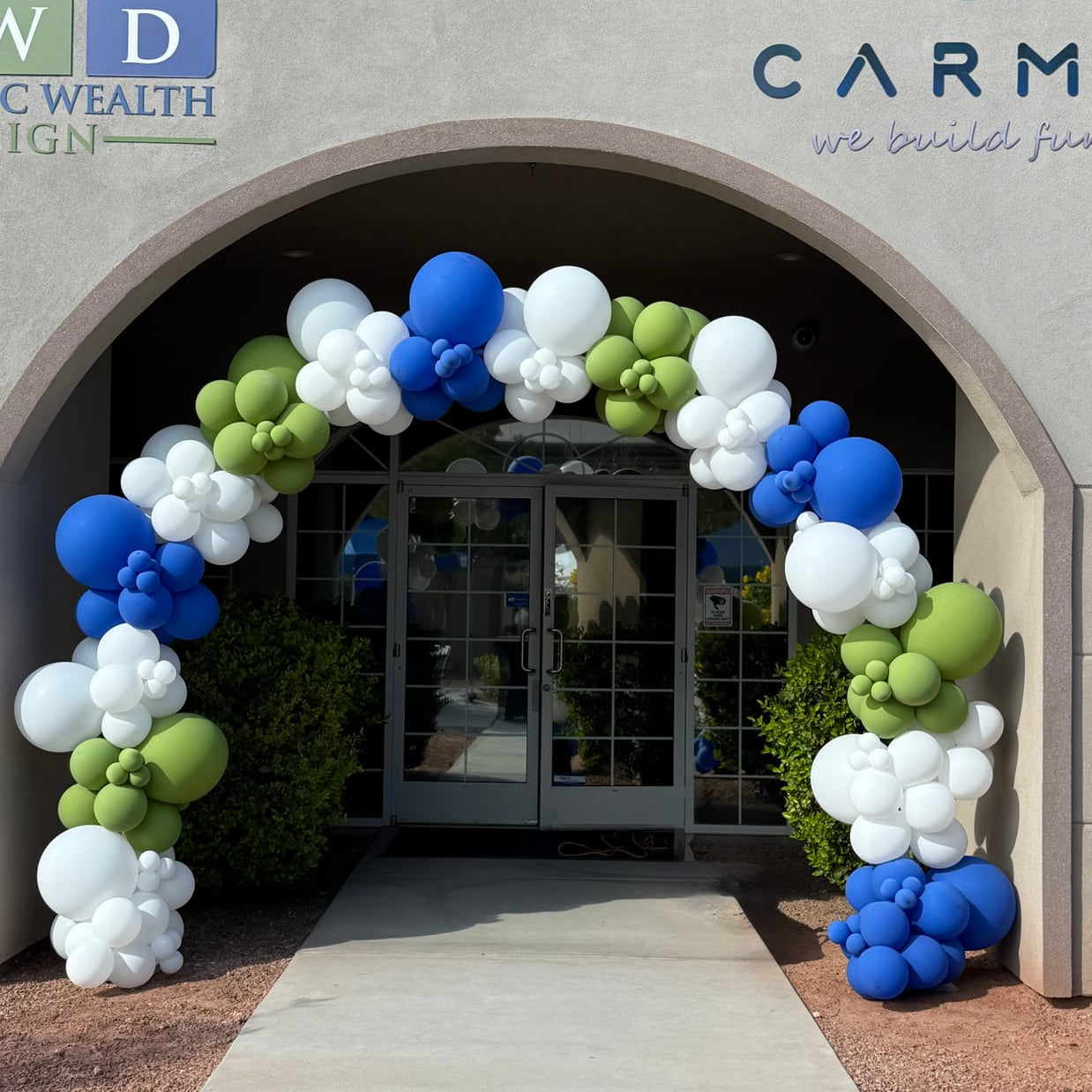 Soporte para globos y flores de aleación de aluminio de 10 x 8 pies para bodas, cumpleaños y baby showers.