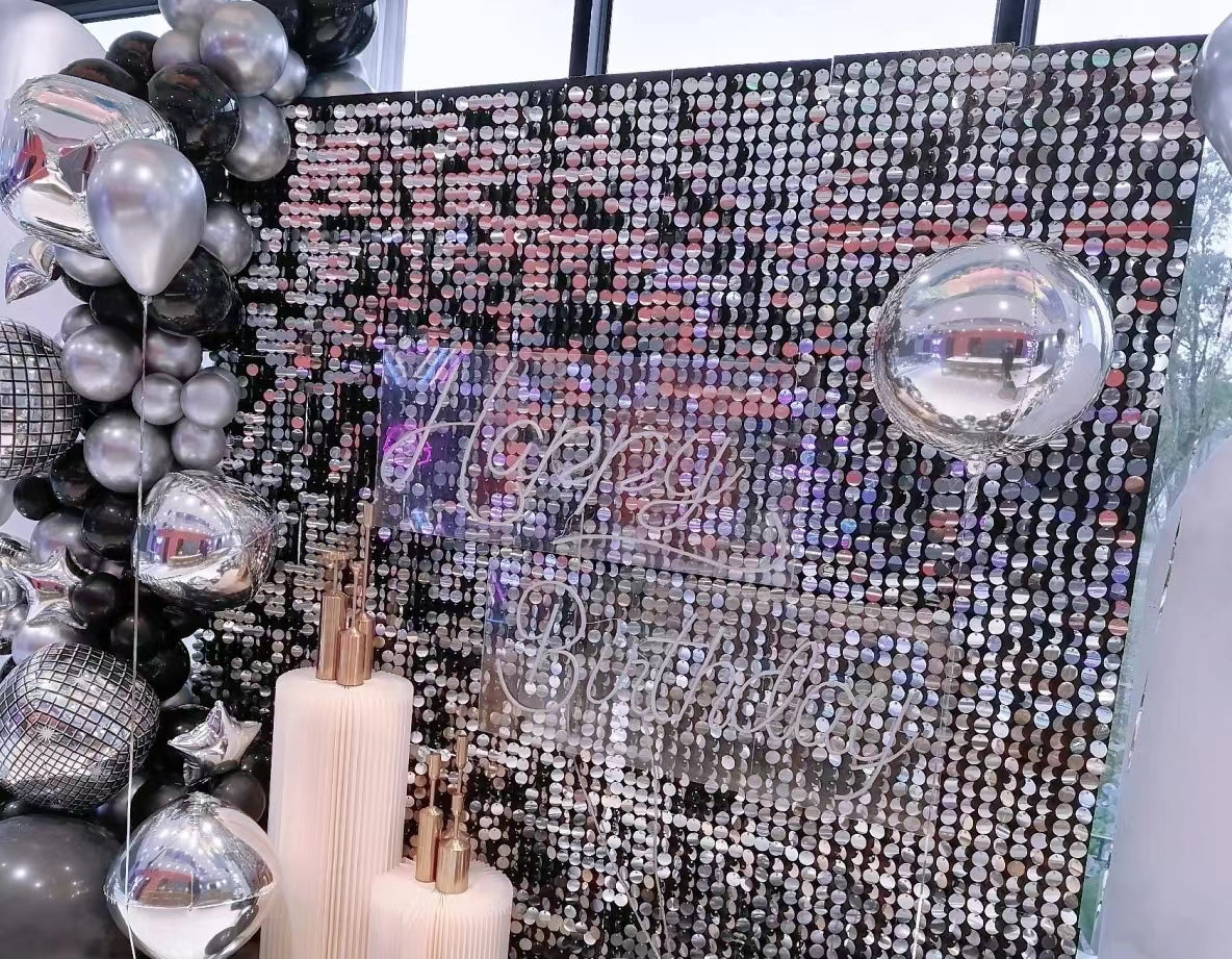 Round Sliver Sequin Shimmer Wall